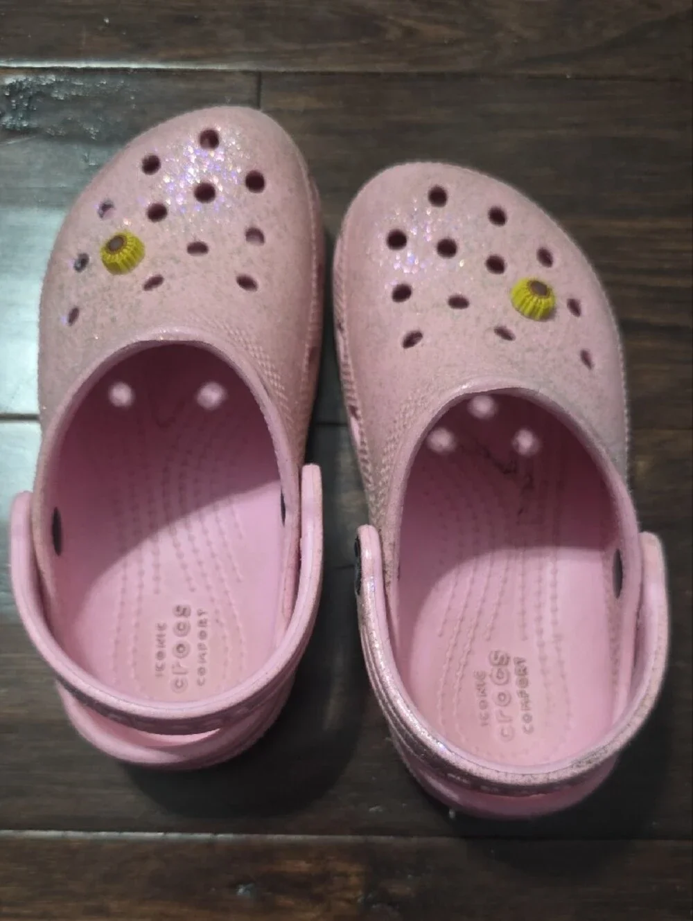 CROCS Pink Glitter Kids Clogs with Yellow Daisy Charm
